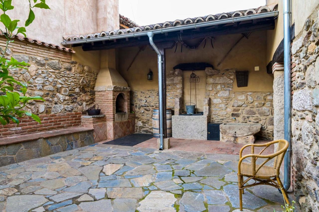 'el Charcon' Casa Con Piscina Compartida Apartment *